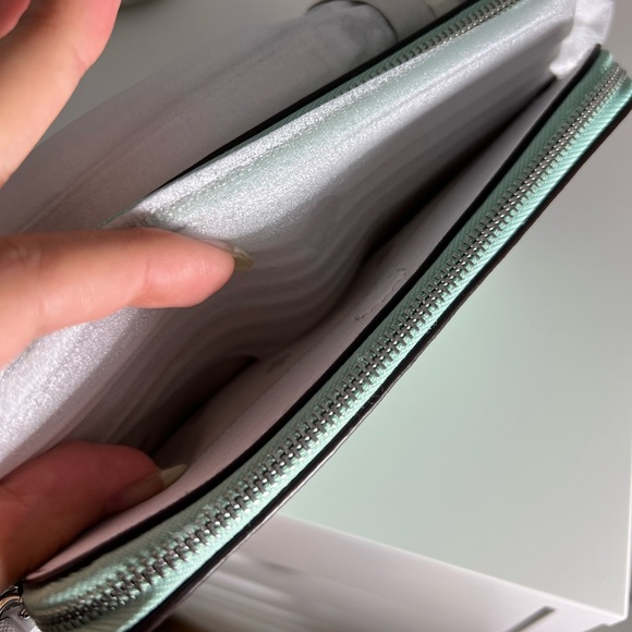 Kate Spade Spring Meadow Cameron Crossbody - Picture 4 of 5